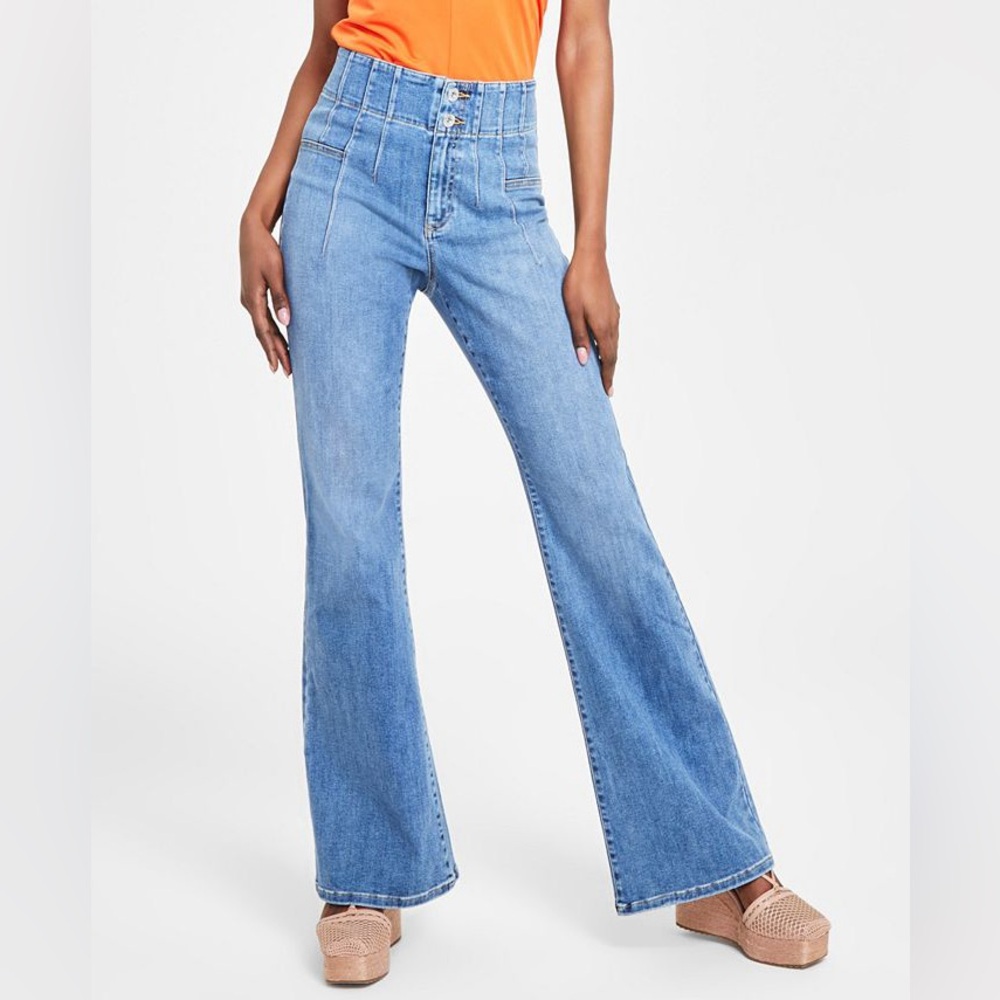 Stretch flare jean